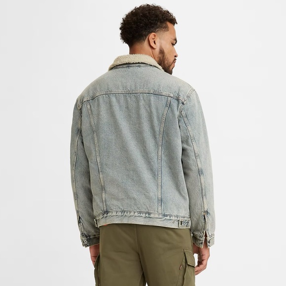 Levi’s Premium Type III Sherpa Lined Trucker Jean Jacket NWT - Picture 2 of 12